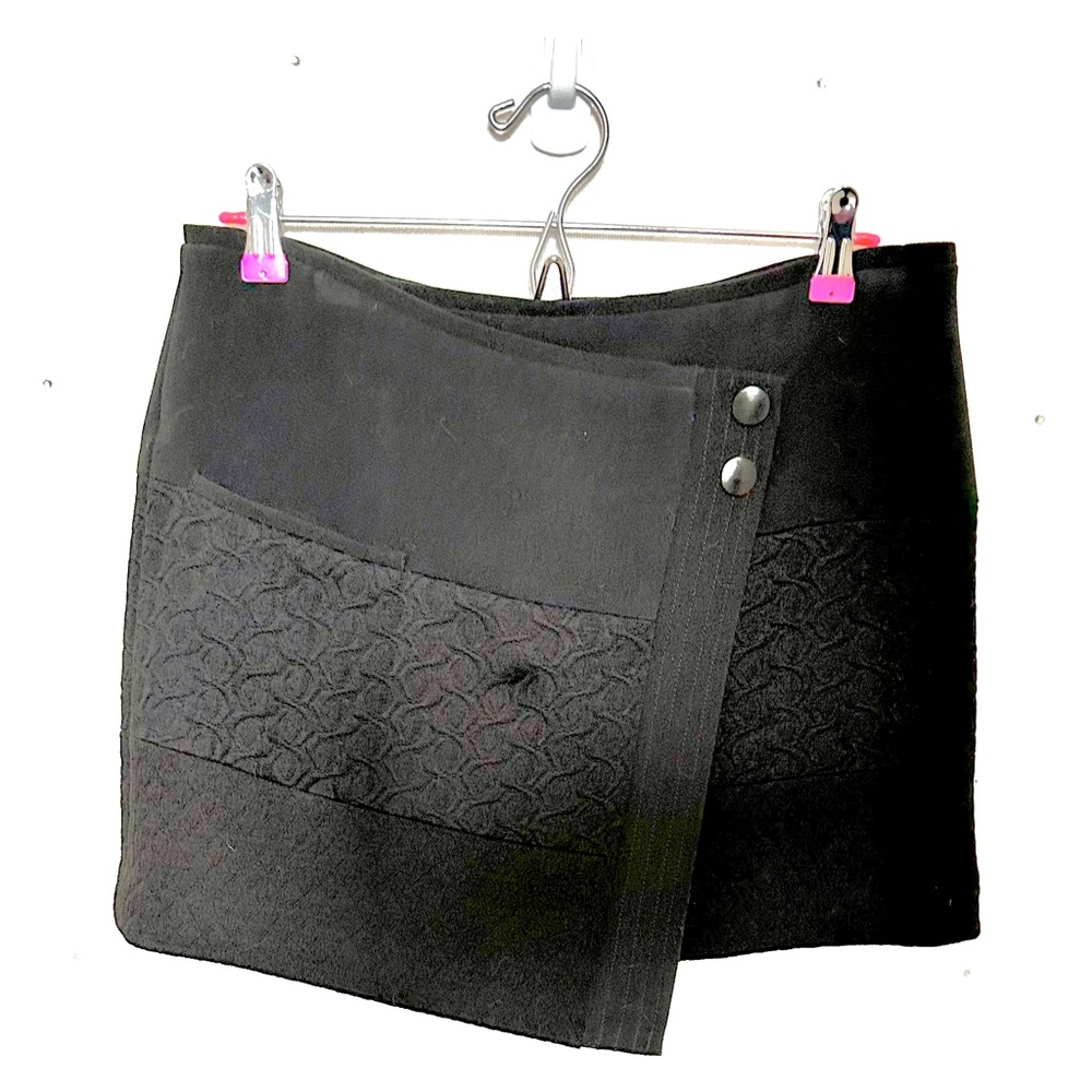 CAbi Wrap Mini Skirt with Pocket Size Small